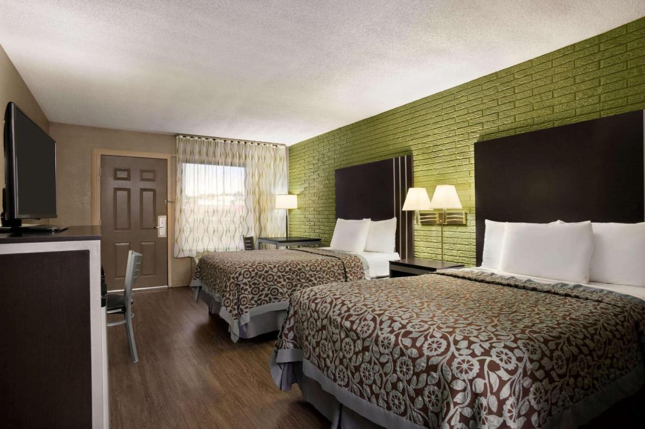 Days Inn By Wyndham Hardeeville/ I-95 State Line Екстериор снимка